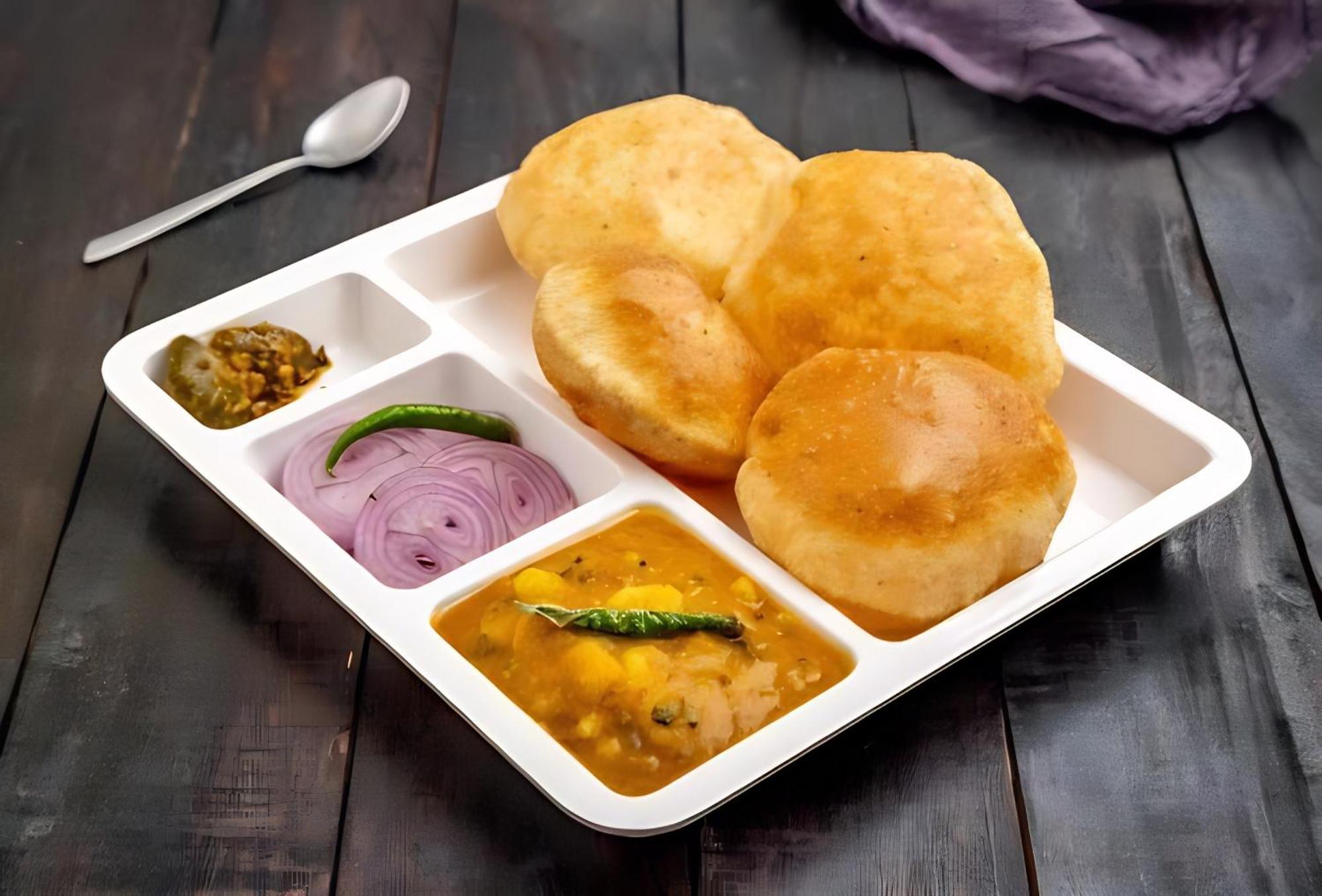 Silver Line - Nr Netaji Subhash Chandra Bose International Airport Hotel 3*